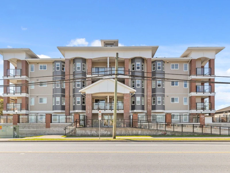 406 - 19730 56th Avenue, Langley BC V3A 3X6