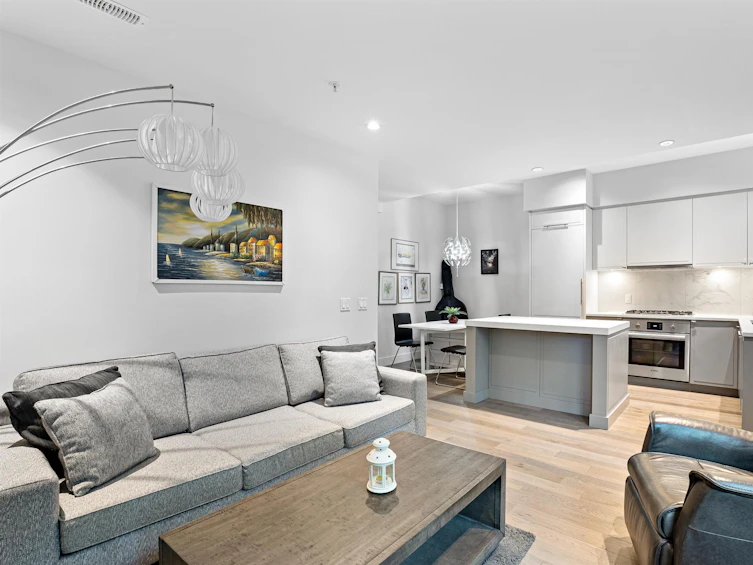 7609 Yukon Street, Vancouver, BC, V5X 2Y4 - 4