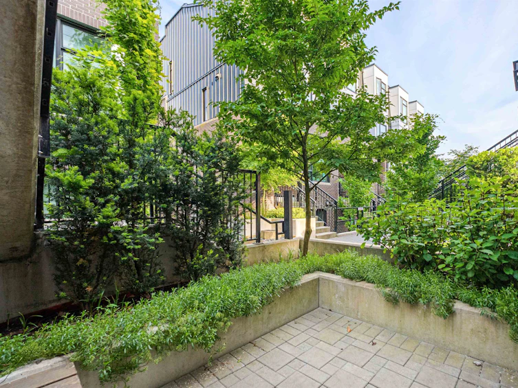 7609 Yukon Street, Vancouver, BC, V5X 2Y4 - 22