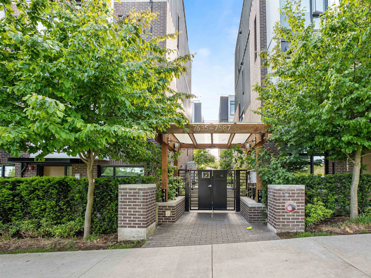 7609 Yukon Street, Vancouver, BC, V5X 2Y4 - 27