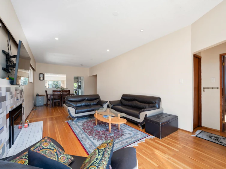 620 Slocan Street, Vancouver, BC, V5K 3X7 - 5