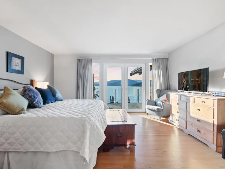 8735 Lawrence Way, West Vancouver, BC, V7W 2T7 - 19