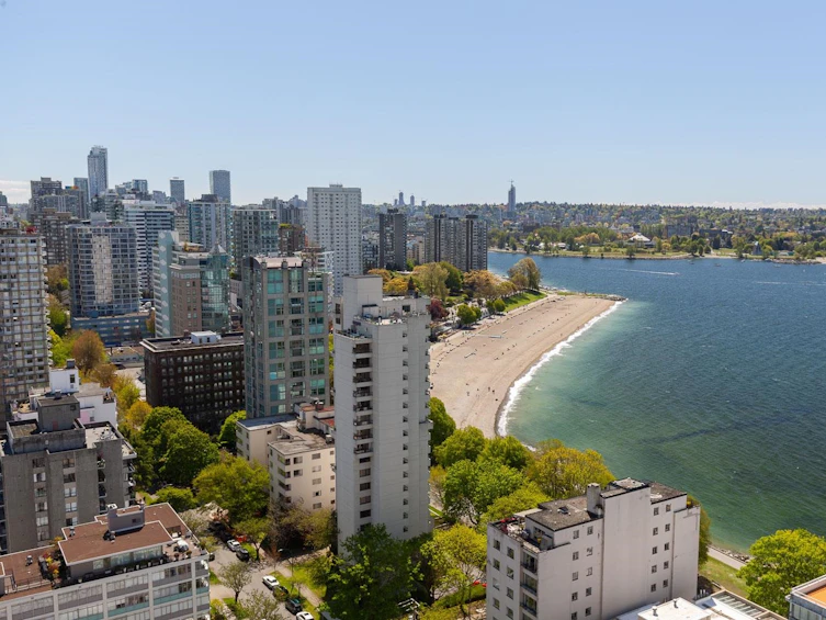 2706-2055 Pendrell Street, Vancouver, BC, V6G 1T9