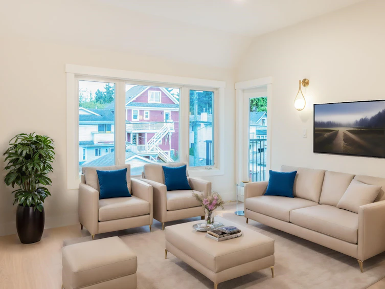 412-1040 East Broadway, Vancouver, BC, V5T 4N7 - 2