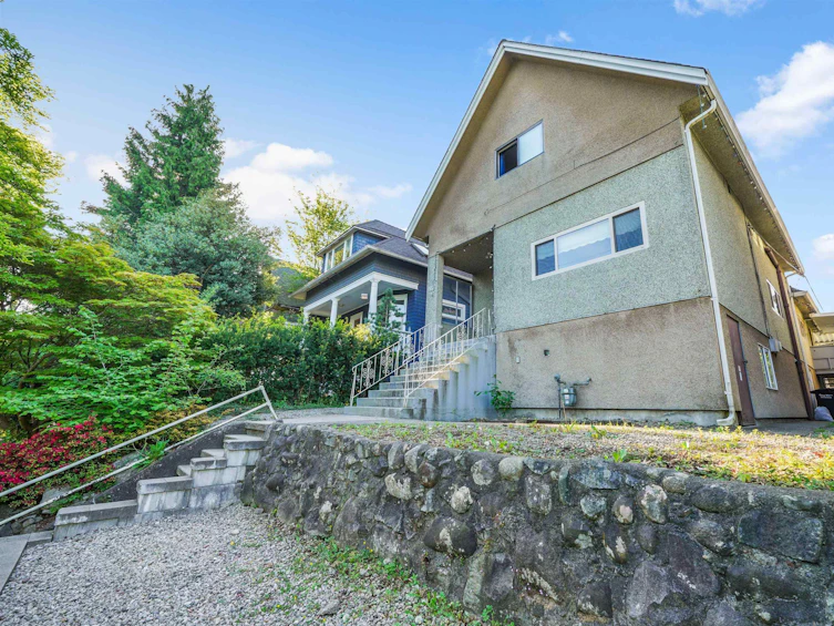 1550 Grant Street, Vancouver, BC, V5L 2Y2