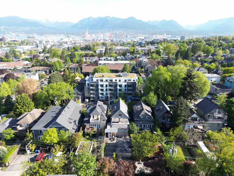 1550 Grant Street, Vancouver, BC, V5L 2Y2 - 8