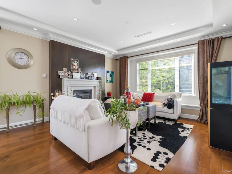 1041 W 58th Avenue, Vancouver, BC, V6P 1V9 - 3