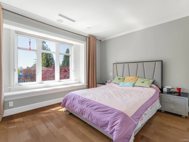1041 W 58th Avenue, Vancouver, BC, V6P 1V9 - 18