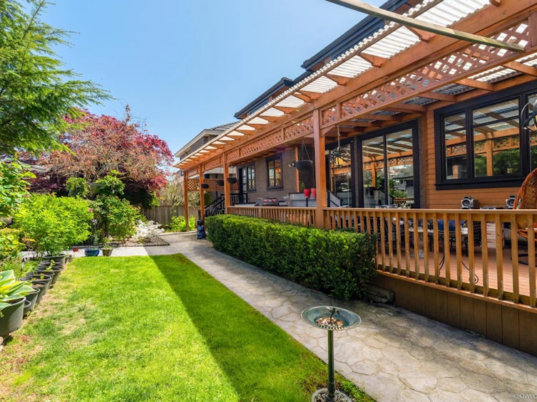 1041 W 58th Avenue, Vancouver, BC, V6P 1V9 - 31