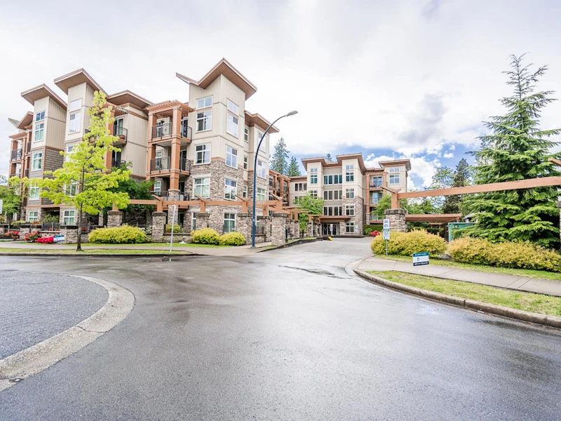 316 - 10237 133rd Street, Surrey BC V3T 0C6