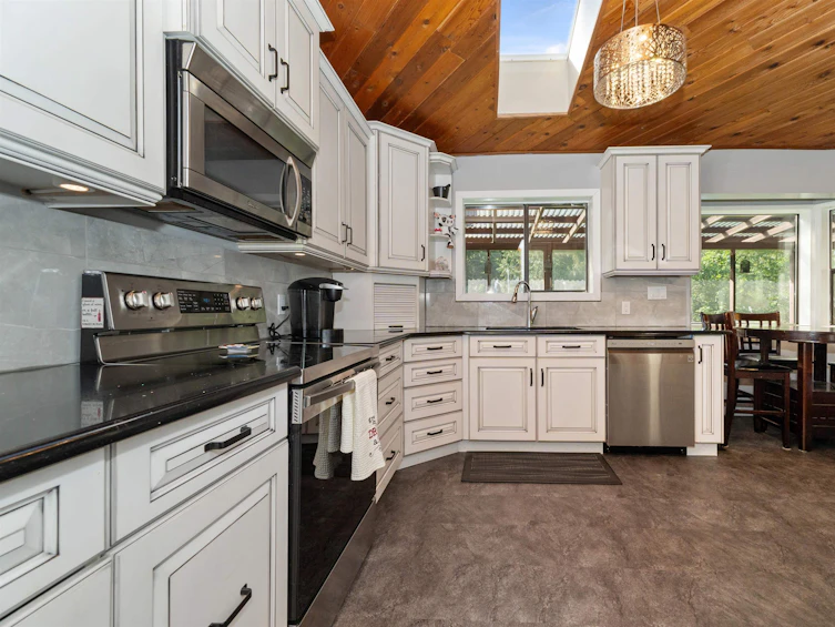 5833 Ryder Lake Road, Chilliwack, BC, V4Z 1E2 - 4