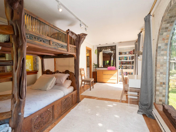 2154 Mt Seymour Parkway, North Vancouver, BC, V7H 1E3 - 16