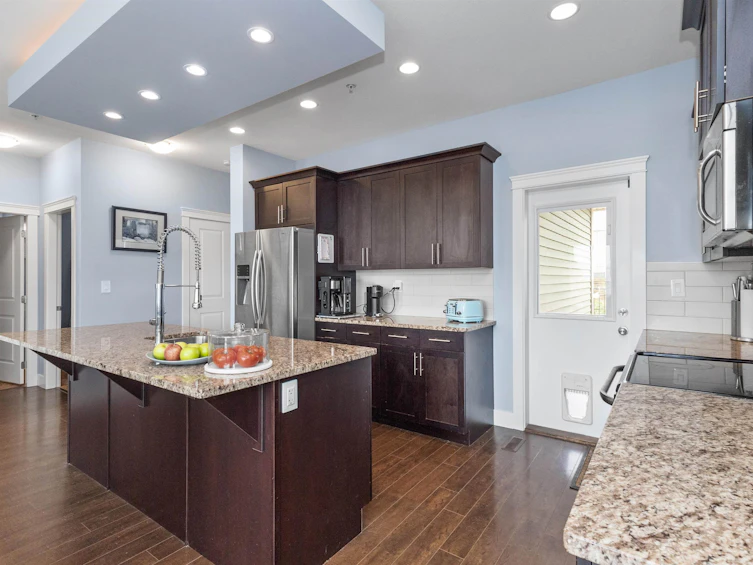 A-46922 Russell Road, Chilliwack, BC, V2R 4V7 - 6
