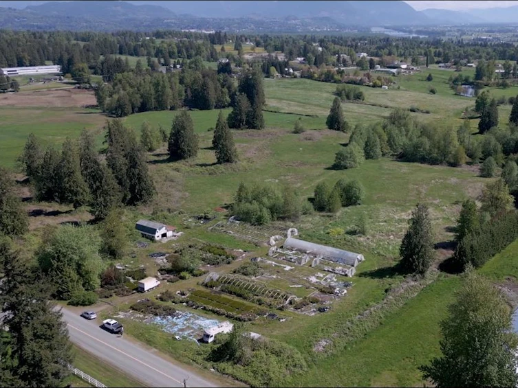 4544 Ross Road, Abbotsford, BC, V4X 1Z5 - 4