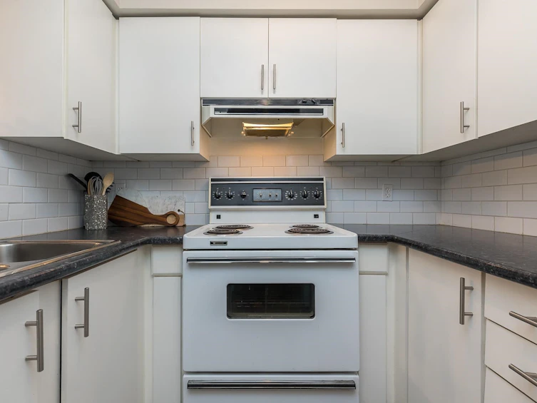 202-33675 Marshall Road, Abbotsford, BC, V2S 1L4 - 8