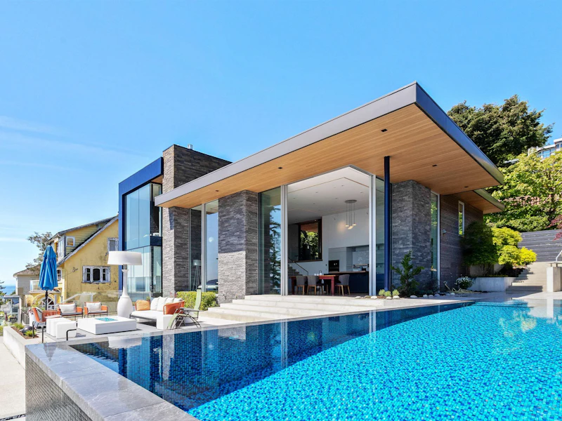 3603 Marine Drive, West Vancouver BC V7V 1N3