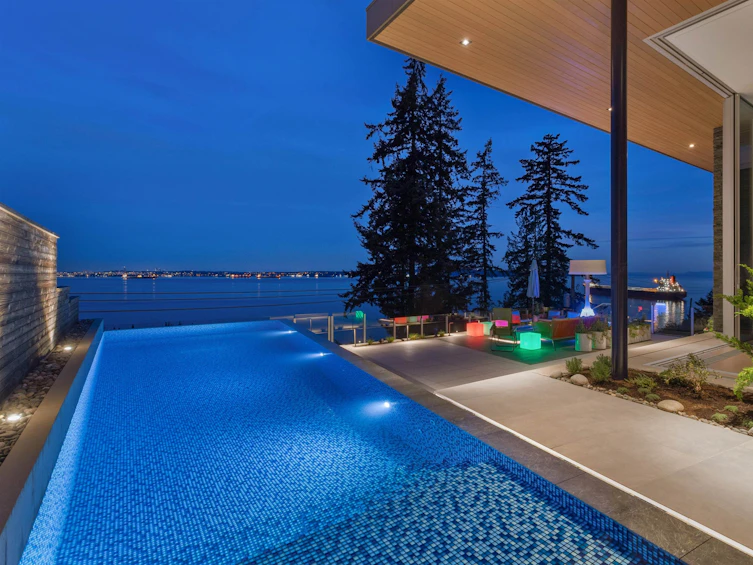 3603 Sunset Lane, West Vancouver, BC, V7V 1N3 - 3