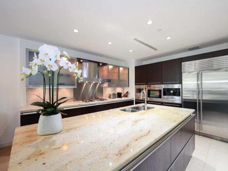1181 W Cordova Street, Vancouver, BC, V6C 0A1 - 13