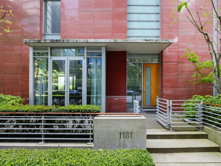 1181 W Cordova Street, Vancouver, BC, V6C 0A1 - 26