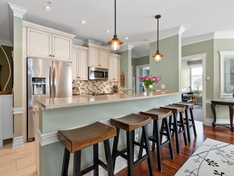 202C-45595 Tamihi Way, Chilliwack, BC, V2R 0G3 - 7