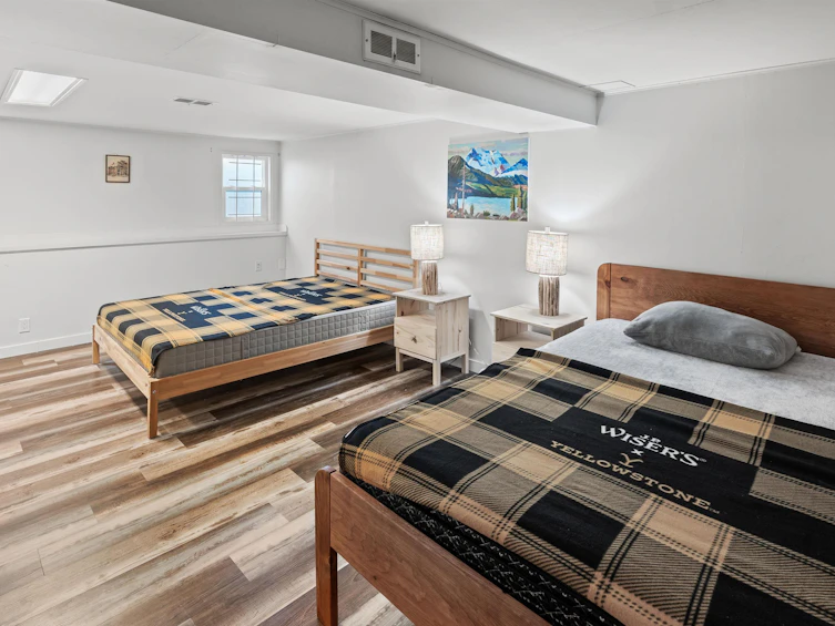 3174 W 10th Avenue, Vancouver, BC, V6K 2K9 - 8