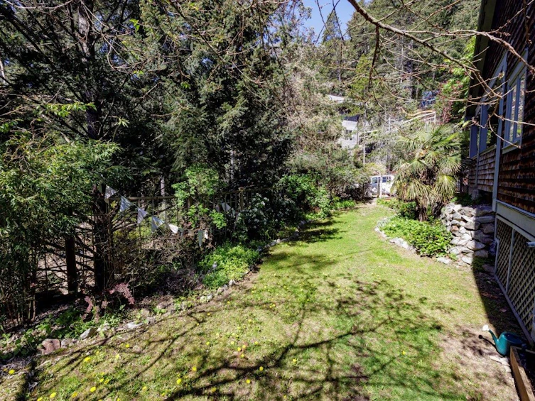 342 Creek Road, Bowen Island, BC, V0N 1G1 - 31