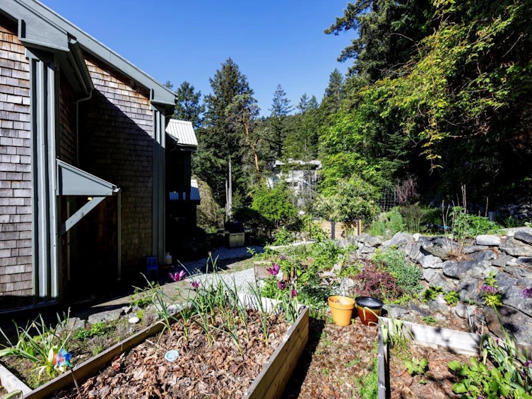 342 Creek Road, Bowen Island, BC, V0N 1G1 - 35
