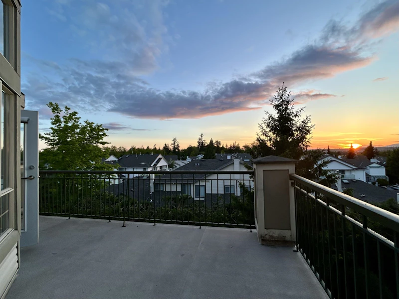 312 - 22015 48th Avenue, Langley BC V3A 8L3