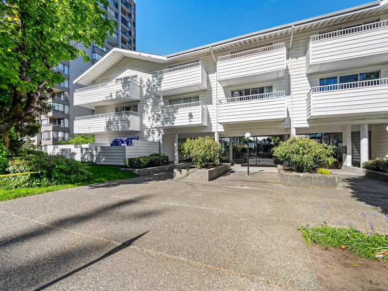 318 - 707 Eighth Street, New Westminster BC V3M 3S6