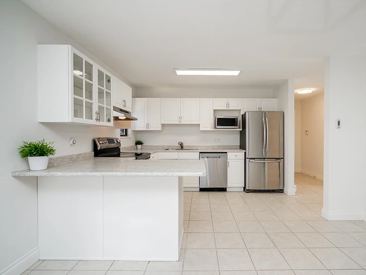 2212 Windridge Drive, North Vancouver, BC, V7H 1B5 - 10
