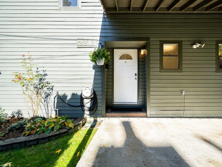 2212 Windridge Drive, North Vancouver, BC, V7H 1B5 - 26