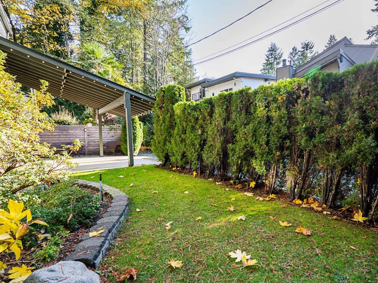 2212 Windridge Drive, North Vancouver, BC, V7H 1B5 - 29