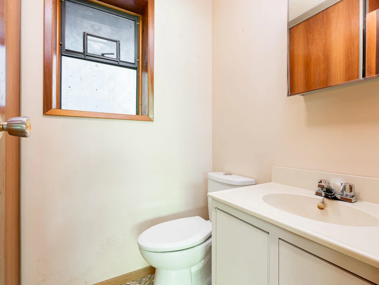 1105 Miller Road, Bowen Island, BC, V0N 1G1 - 22