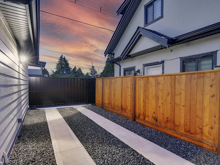 2617-East 56th Avenue, Vancouver, BC, V3W 7H6 - 6