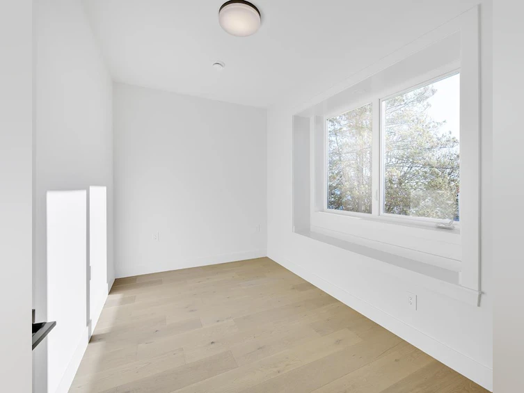 2617-East 56th Avenue, Vancouver, BC, V3W 7H6 - 24
