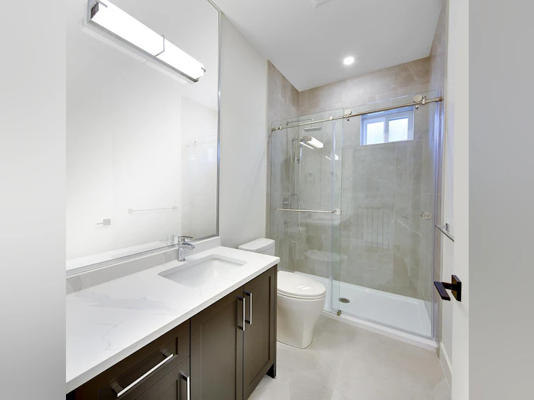 2617-East 56th Avenue, Vancouver, BC, V3W 7H6 - 27