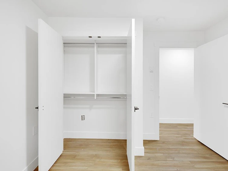2617-East 56th Avenue, Vancouver, BC, V3W 7H6 - 31