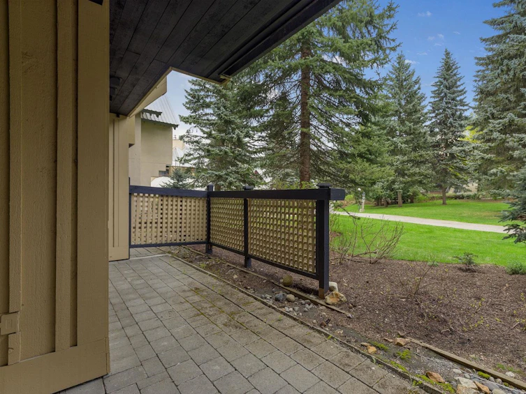 18-4725 Spearhead Drive, Whistler, BC - 14