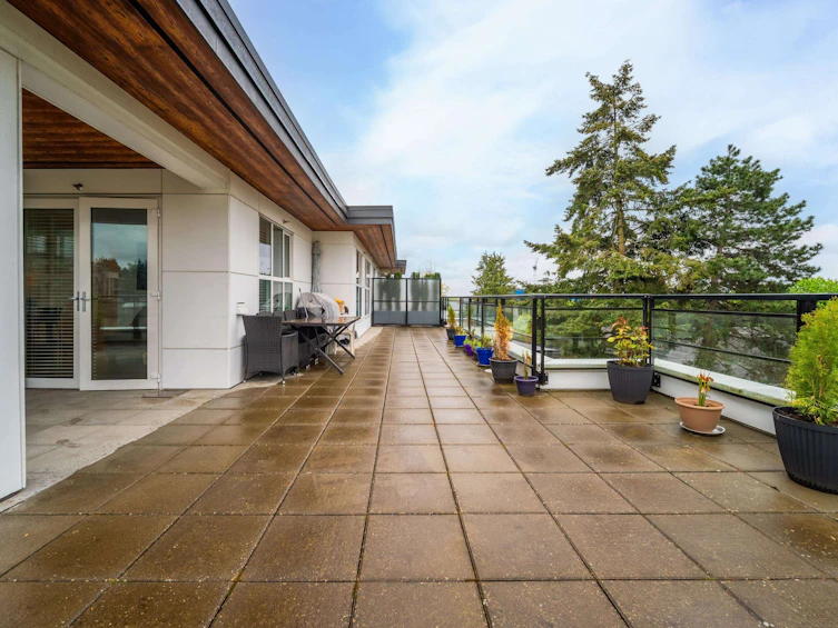 PH2-7988 Yukon Street, Vancouver, BC, V5X 2Y7 - 3