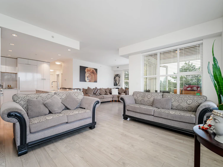 PH2-7988 Yukon Street, Vancouver, BC, V5X 2Y7 - 12