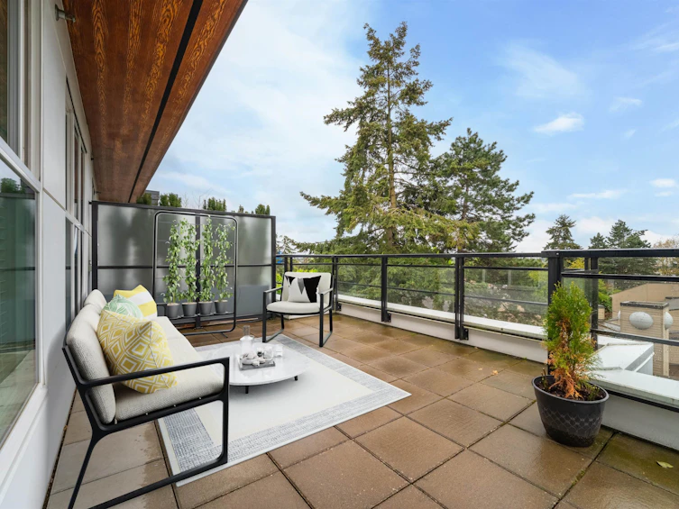 PH2-7988 Yukon Street, Vancouver, BC, V5X 2Y7 - 31