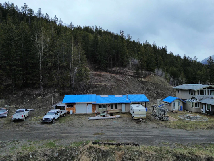 100 Ross Street, Pemberton, BC, V0K 1P0 - 3