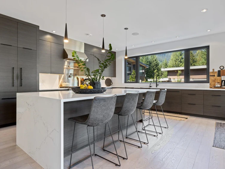 8328 Needles Drive, Whistler, BC, V8E 0G1 - 5