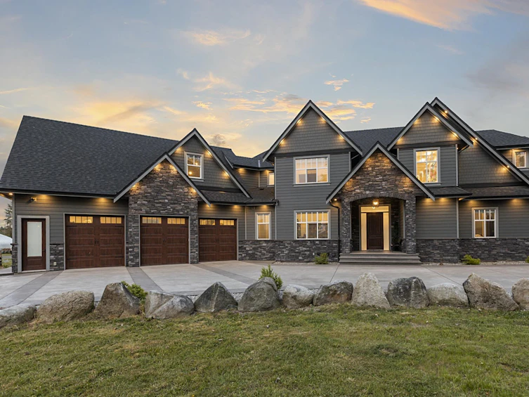 2974 224 Street, Langley, BC, V2Z 3B4