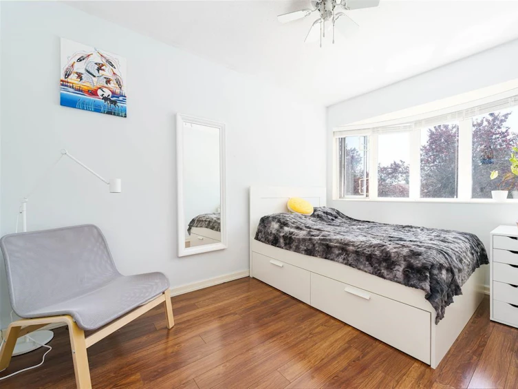 1033 East 39th Avenue, Vancouver, BC, V5W 1K9 - 26