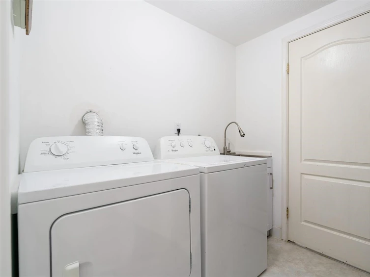 1033 East 39th Avenue, Vancouver, BC, V5W 1K9 - 35