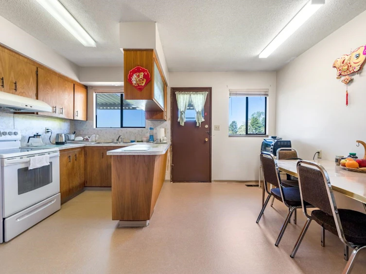 7723 Butler Street, Vancouver, BC, V5S 3L3 - 6