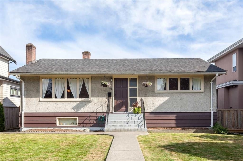 2348 Oliver Crescent, Vancouver, BC, V6L 1S5
