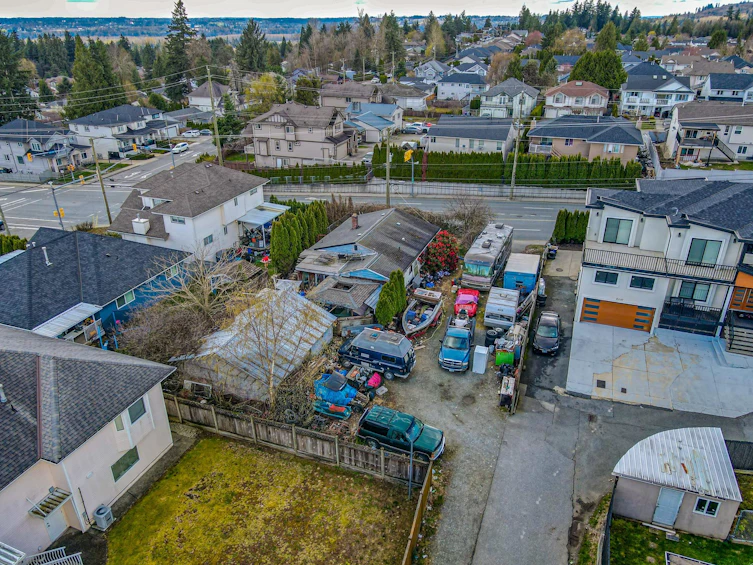 8220 Cedar Street, Mission, BC, V2V 3N6 - 3