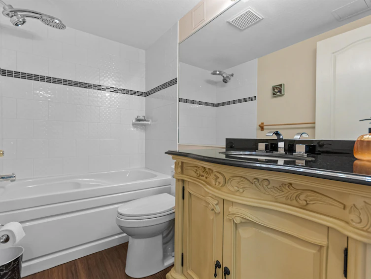 108-328 Esplanade Avenue, Harrison Hot Springs, BC, V0M 1K0 - 24